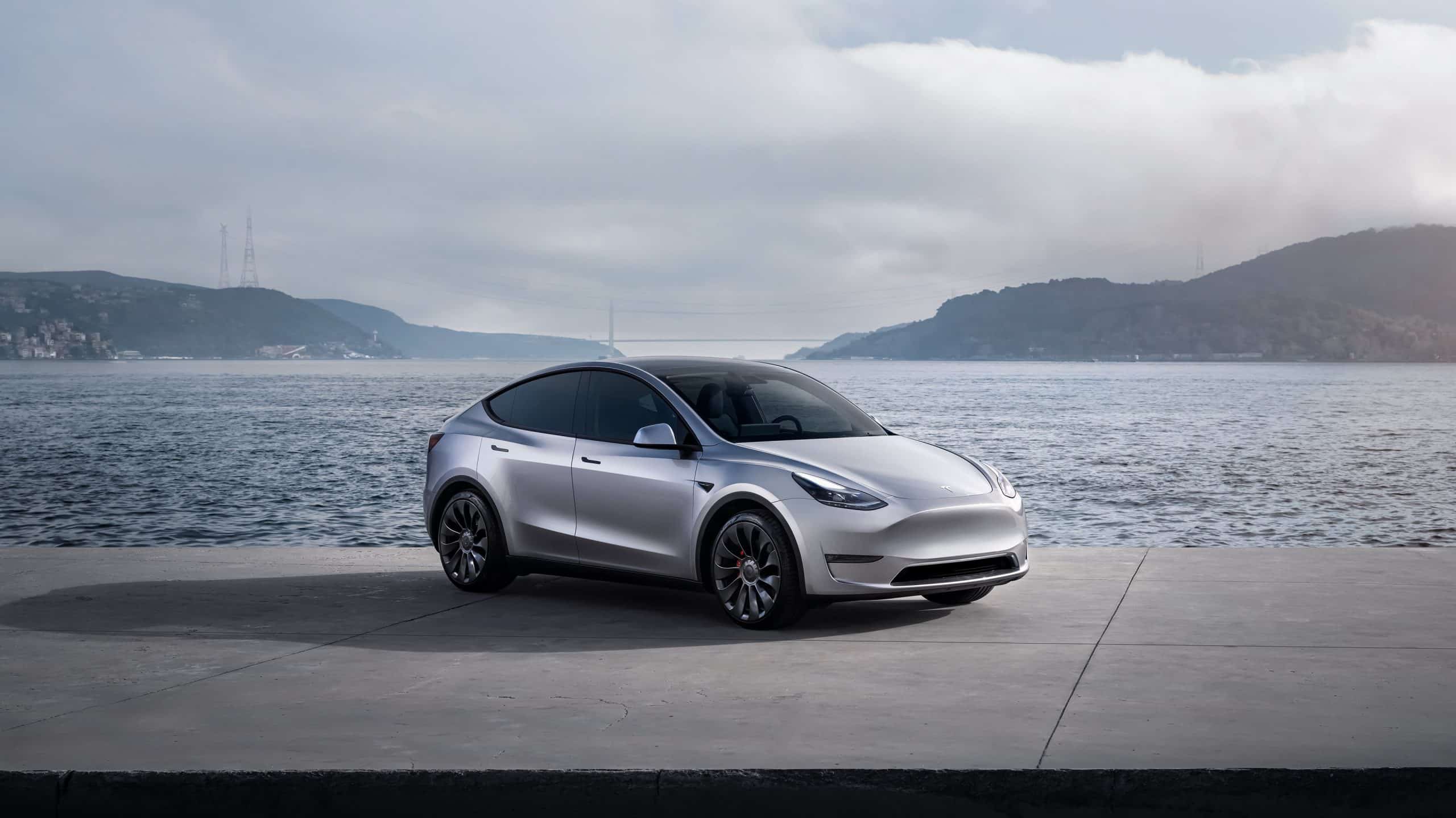 Tesla Model Y Specification Discrepancy Has Experts Scratching Their