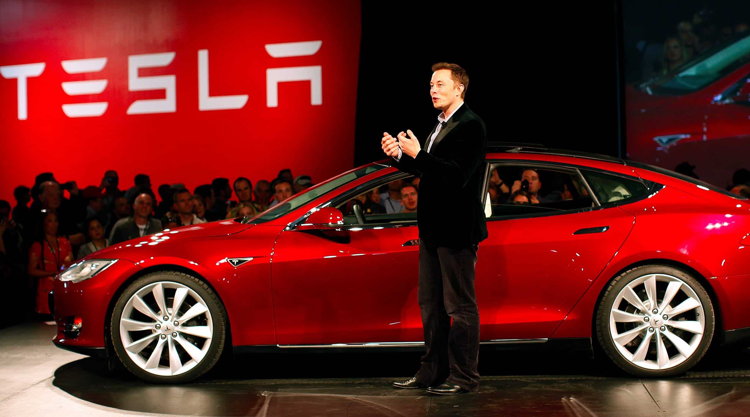 Elon Musks Return To Tesla Comes With Massive Hiring Policy Change