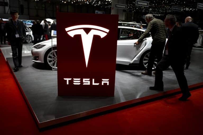A retrospective look at Tesla and the Auto Industry