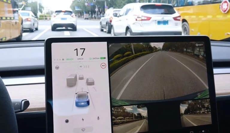 Tesla to use Autopilot side cameras when signaling