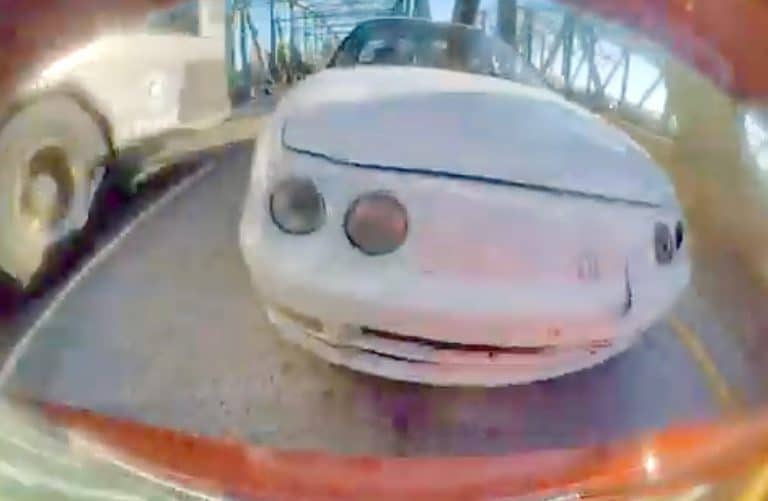 Watch this Tesla Model 3 avoid a crash thanks to its instant acceleration