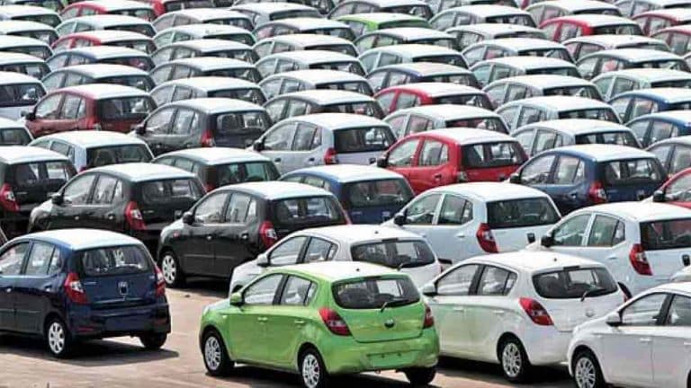 Do Automakers Want to Sell Green Vehicles?