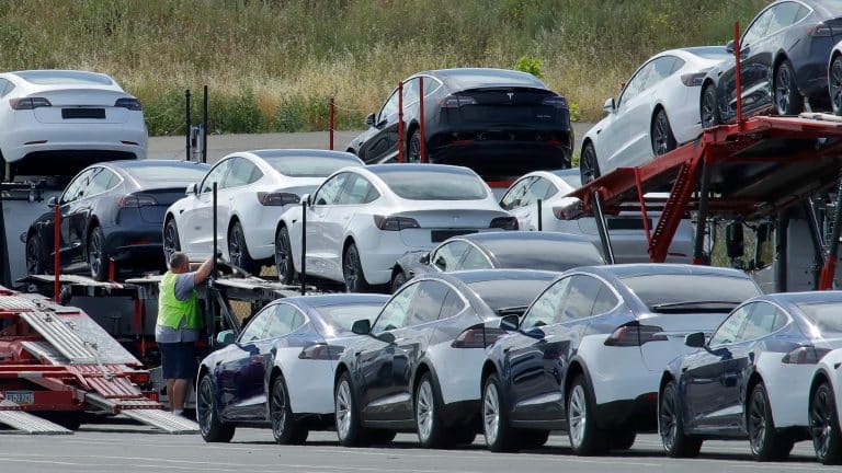 Elon Musk says Tesla has a shot at record deliveries