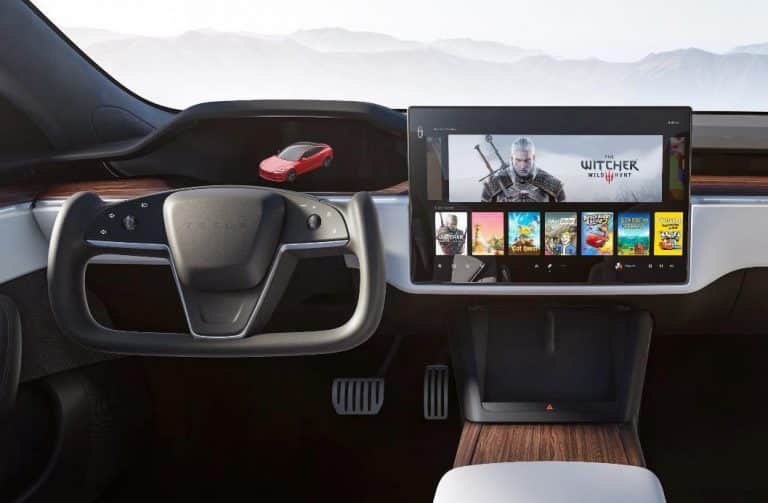 Tesla has a new gaming computer and plans to (sort of) compete with Xbox and Steam