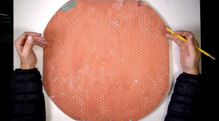 Starlink satellite dish teardown shows major engineering and attention to detail