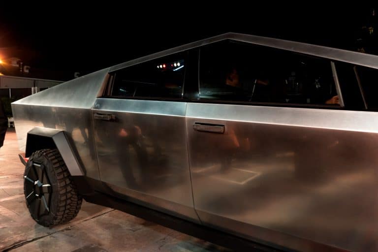 Elon Musk’s latest Tesla Cybertruck tease is a bit cryptic