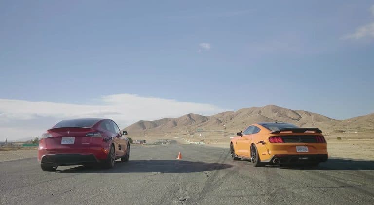 Tesla’s slowest performance car smokes a 760-hp GT500