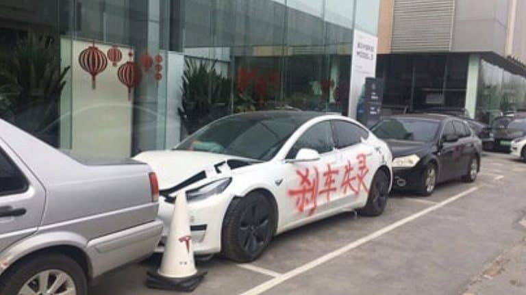 Tesla says ‘brake failure’ protestor vandalized Model 3, refused third-party testing