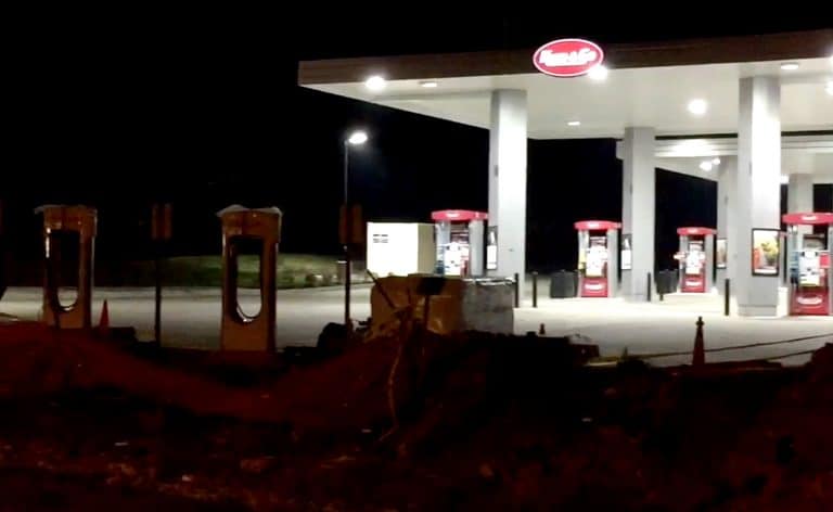 Tesla Superchargers to join gas pumps in fuel retailer chain Kum & Go’s I-44 outlet
