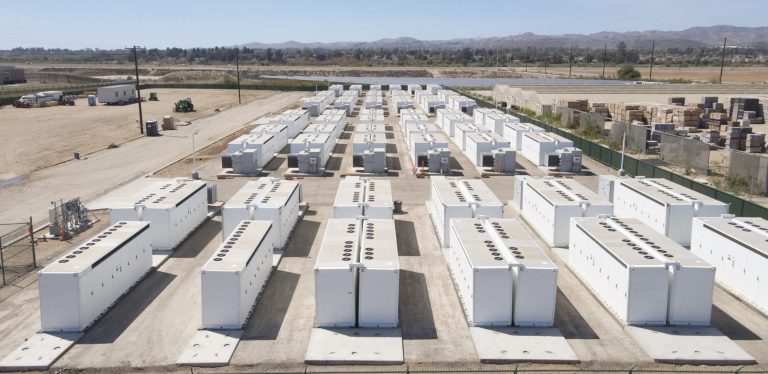 142 Tesla Megapacks power on to create giant new battery replacing gas peaker plant in California