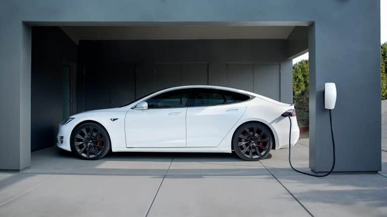 Electric Vehicle Growth Is Accelerating But Its Given Rise To A New Social Faux Pas