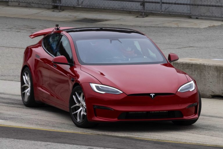 Tesla hints at Model S Plaid “Track Package” with large Zero G wheels in parts catalog
