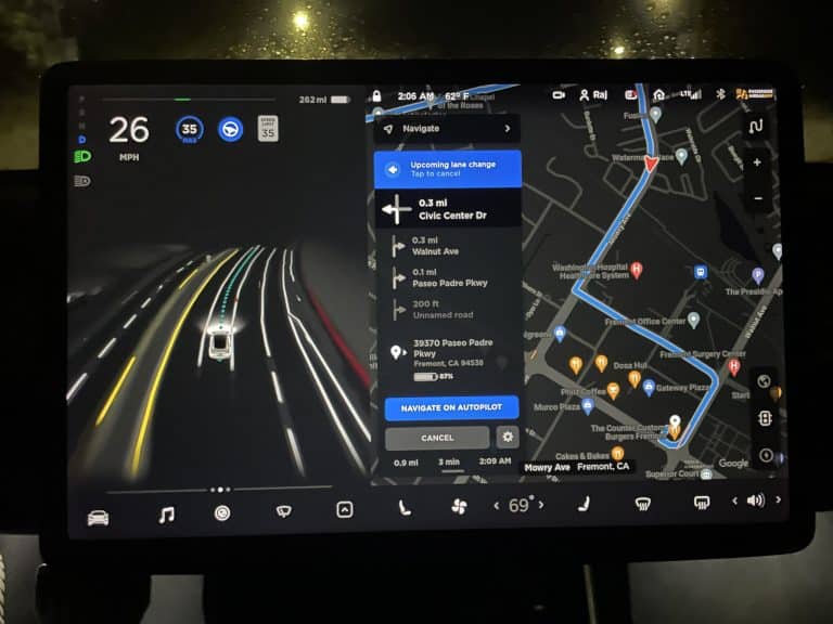 Tesla FSD Beta 10 released, proceeds to blow minds with perfect Lombard St test