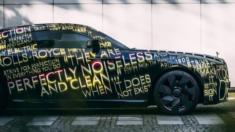 Rolls-Royce eras in an all-electric plan by 2030, unveils Spectre EV