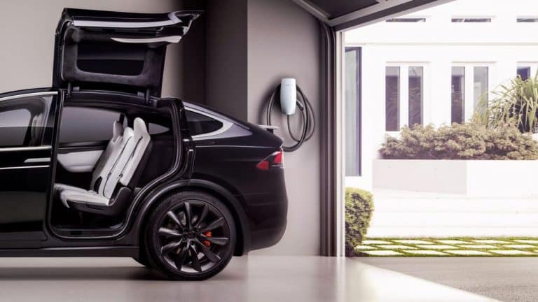 What Equipment Do You Need To Charge An Electric Car In The USA?