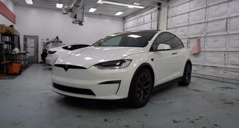 Tesla Model X refresh gets in-depth exterior and interior walkthrough [Video]