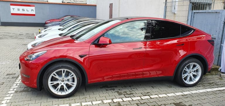 Tesla and EV dominance in Norway causes shortage of fossil fuel cars to tax