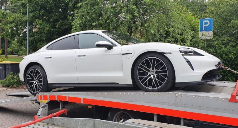 Porsche Whistleblower: “60% of all delivered Taycan have battery issues that caused replacements, damages and fires”