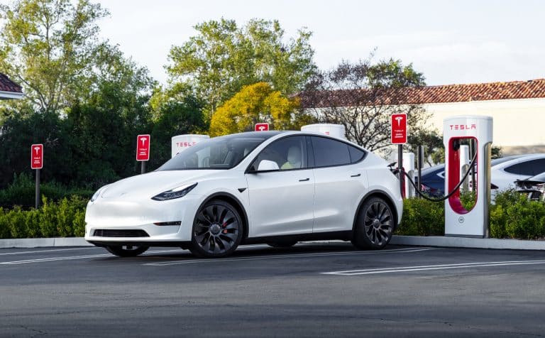 Tesla 2021 Holiday Update & FSD Beta 10.8 gets wide release timeframe