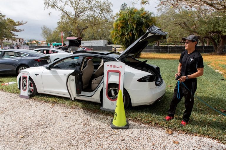 Snarky Answers To Uninformed & Misinformed EV Question