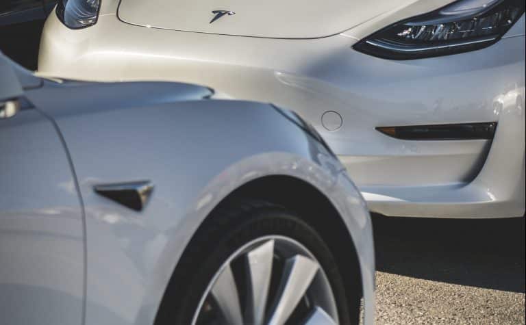 LG Innotek and Samsung are bidding for Tesla camera module orders: report