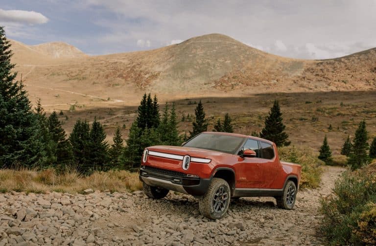 Rivian demonstrates R1T’s eight Drive Modes, from “Sport” to “Rock Crawl” and everything in between