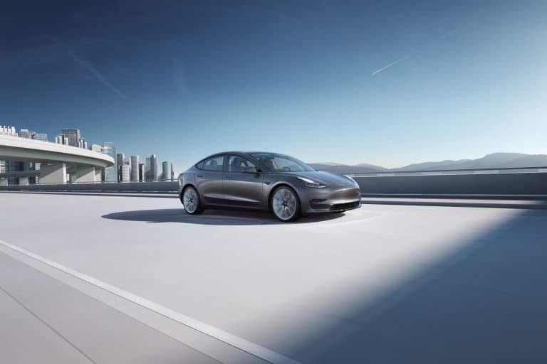 Car rental company launches Tesla fleet in CA, NY, NJ with Model 3 for $995 per month