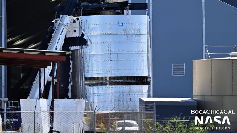 SpaceX outfits Starship prototype with unique Starlink satellite dispenser