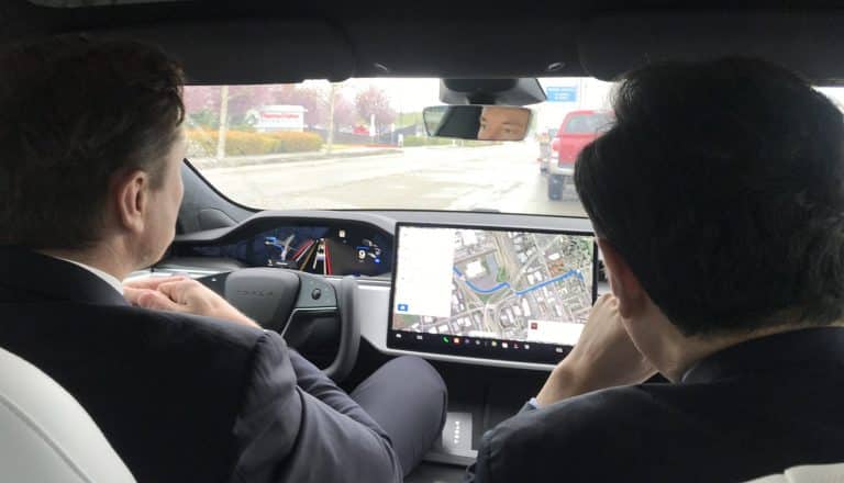 Tesla’s Elon Musk showcases Model S Plaid with FSD Beta to China’s Ambassador to the US