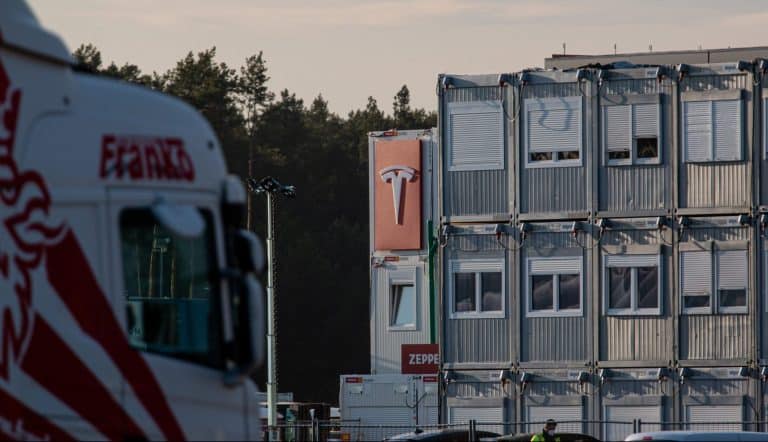 German official calls for “Tesla Speed” efforts to shift away from Russian gas