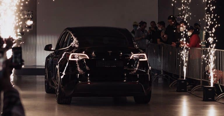 Tesla sold 75% of EVs in Q1 2022, maintaining its dominance on the US market