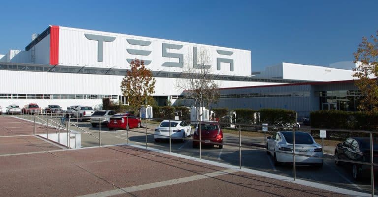 Tesla tracking employee attendance after return to office order