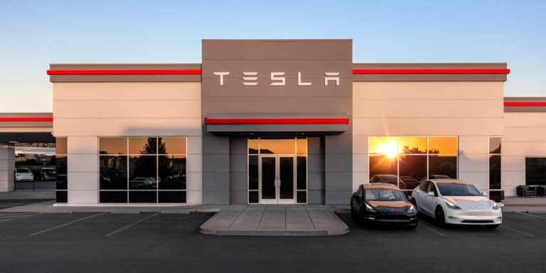 Tesla launches new Shareholder Platform for exclusive $TSLA features