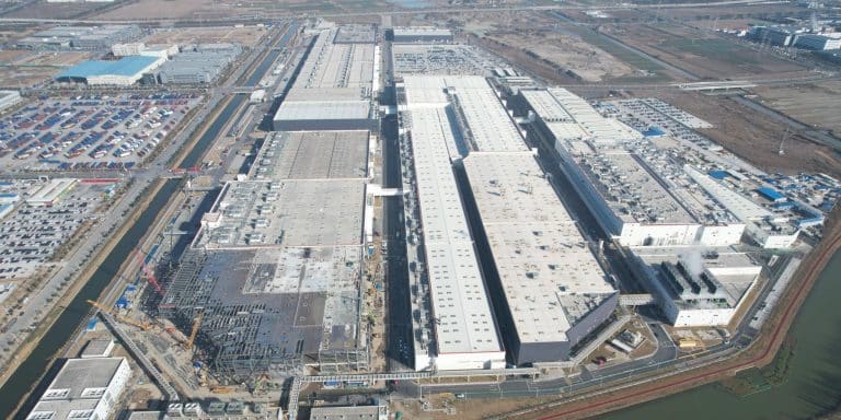 Tesla Giga Shanghai affected by heat wave and drought