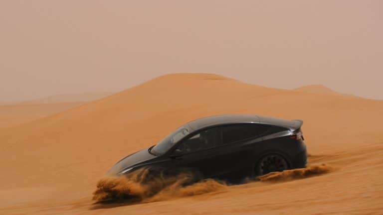 Tesla puts its vehicles to the test in 122 degree heat in Dubai
