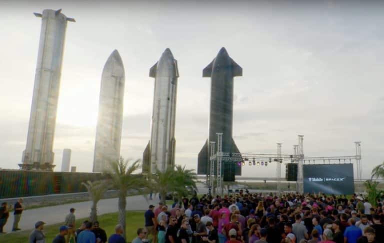 T-Mobile partners with SpaceX to ‘end mobile dead zones’