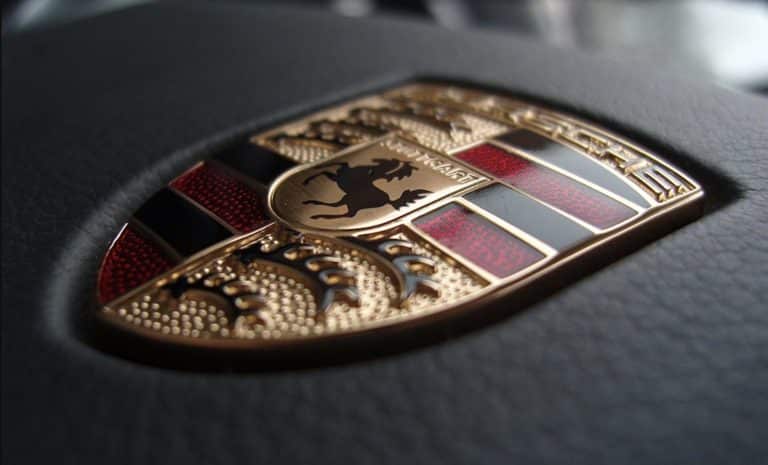 Volkswagen approves Porsche IPO plans