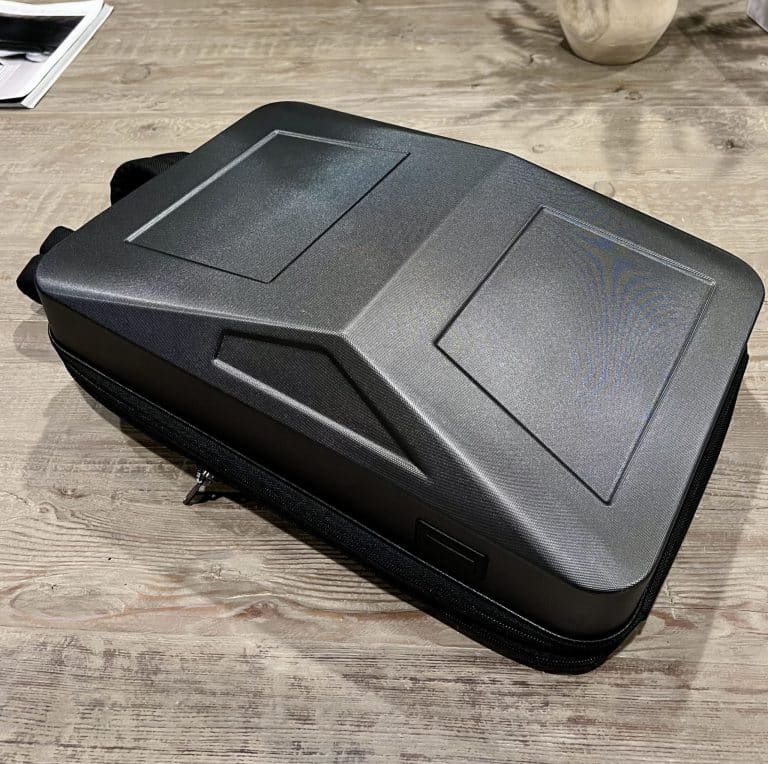 Cyberbackpack inventor extends Musk-esque offer to Tesla employees
