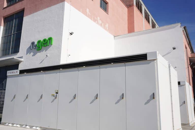 Tesla-powered Slovenian company launches third–and largest–Megapack project