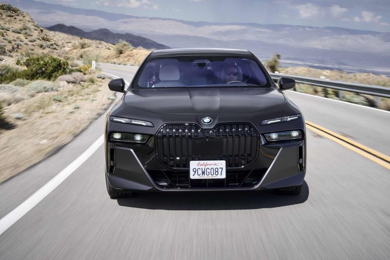 BMW launches a new flagship luxury EV