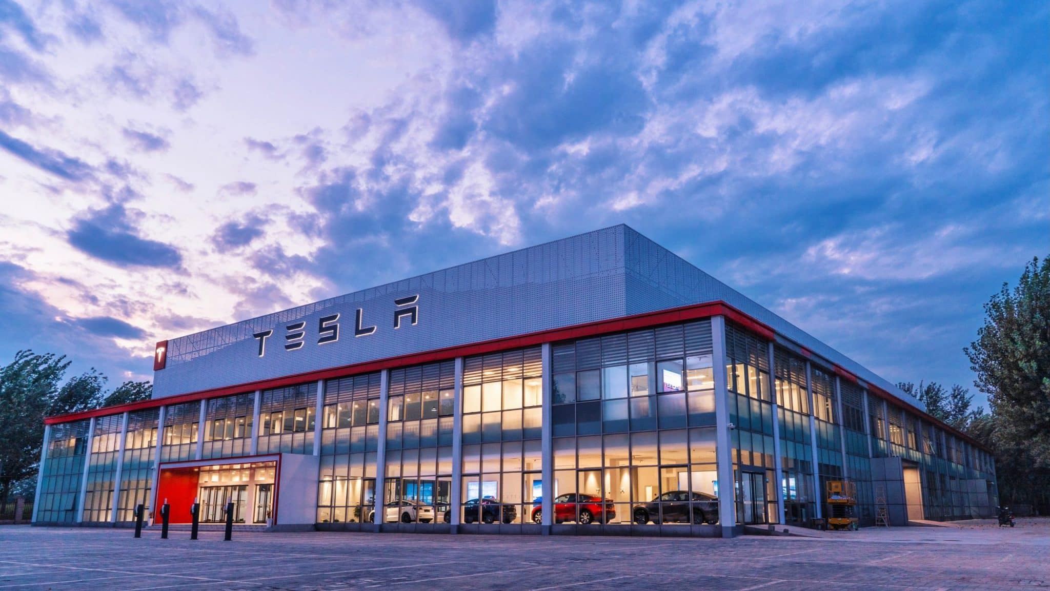 Elon Musk considers South Korea for next Tesla Gigafactory location ...