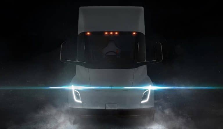 Tesla Semi delivery event invitations rolling out