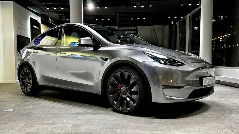 Tesla’s evident paint shop improvements lie within Quicksilver from Giga Berlin