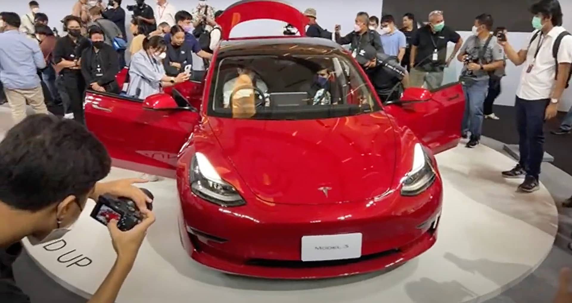 Tesla launches Model 3, Model Y in Thailand