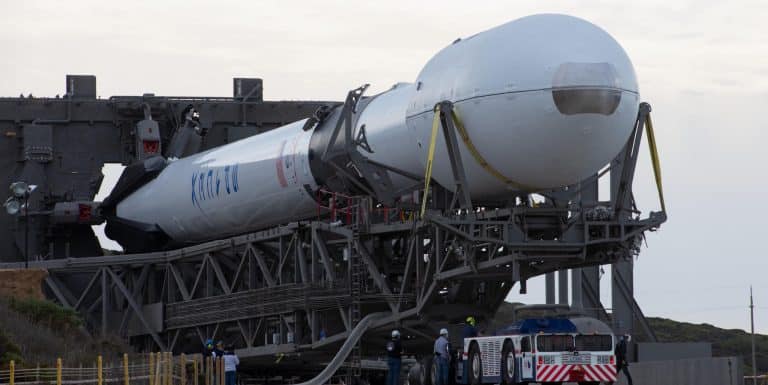 SpaceX delays Starlink launch to Sunday for “constellation optimization”