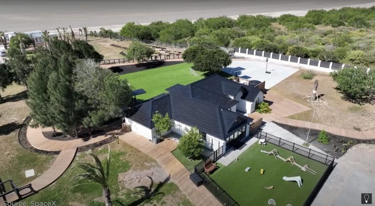 Elon Musk lectures Ad Astra school students about first principles thinking in rare video
