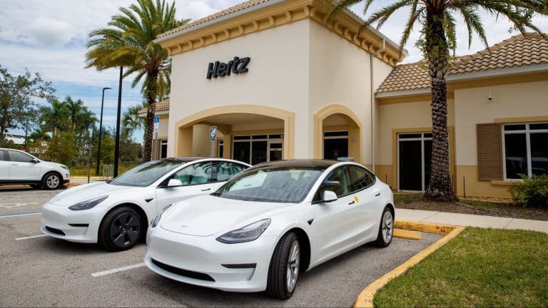 Hertz massively expands Uber EV partnership with 25,000 more vehicles