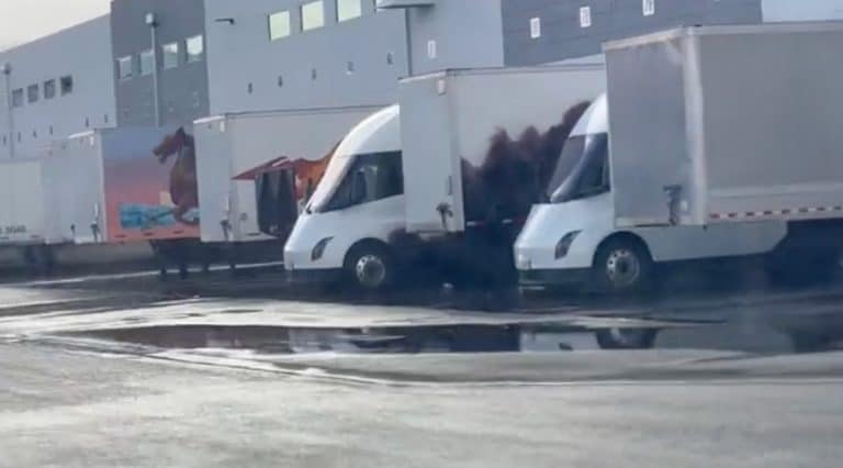 Tesla Semis undergo final quality check before continuing deliveries
