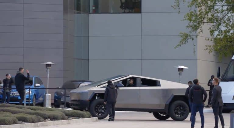 Tesla Cybertruck with raised suspension spotted “off-roading” at Palo Alto