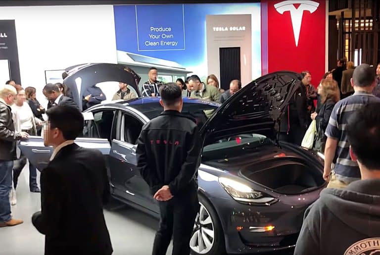 Tesla brand consideration drops by 3% in Q4, but it doesn’t mean much